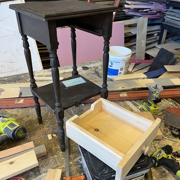 Building the side table drawer - The Mound Builders